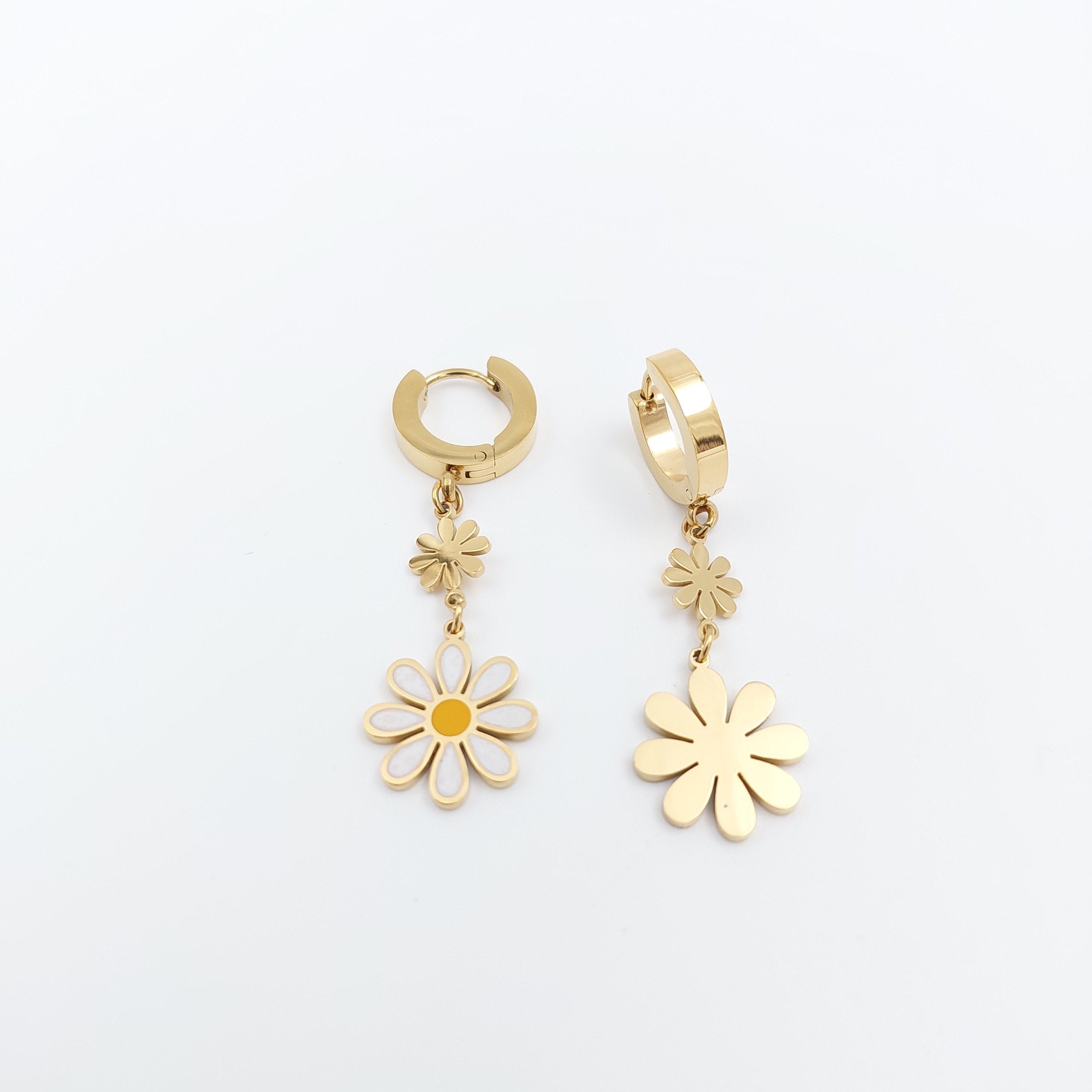 FIORA | Petite Sunburst | Earrings