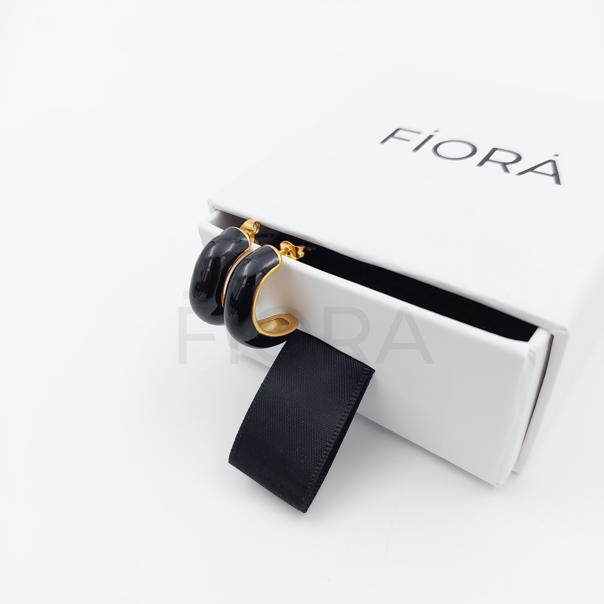 FIORA | The Earrings M007 | Earrings