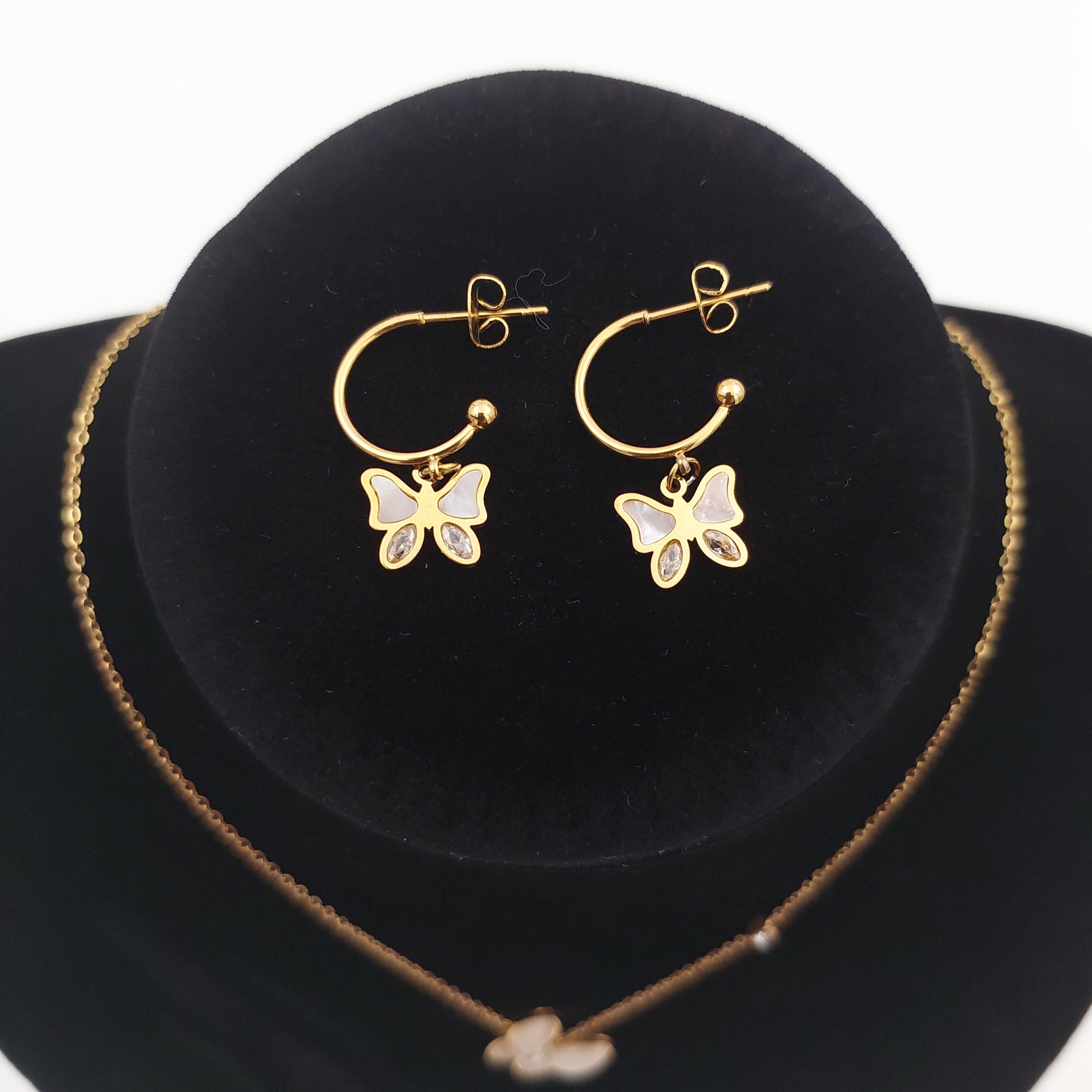 FIORA | Golden Flutter | Earrings