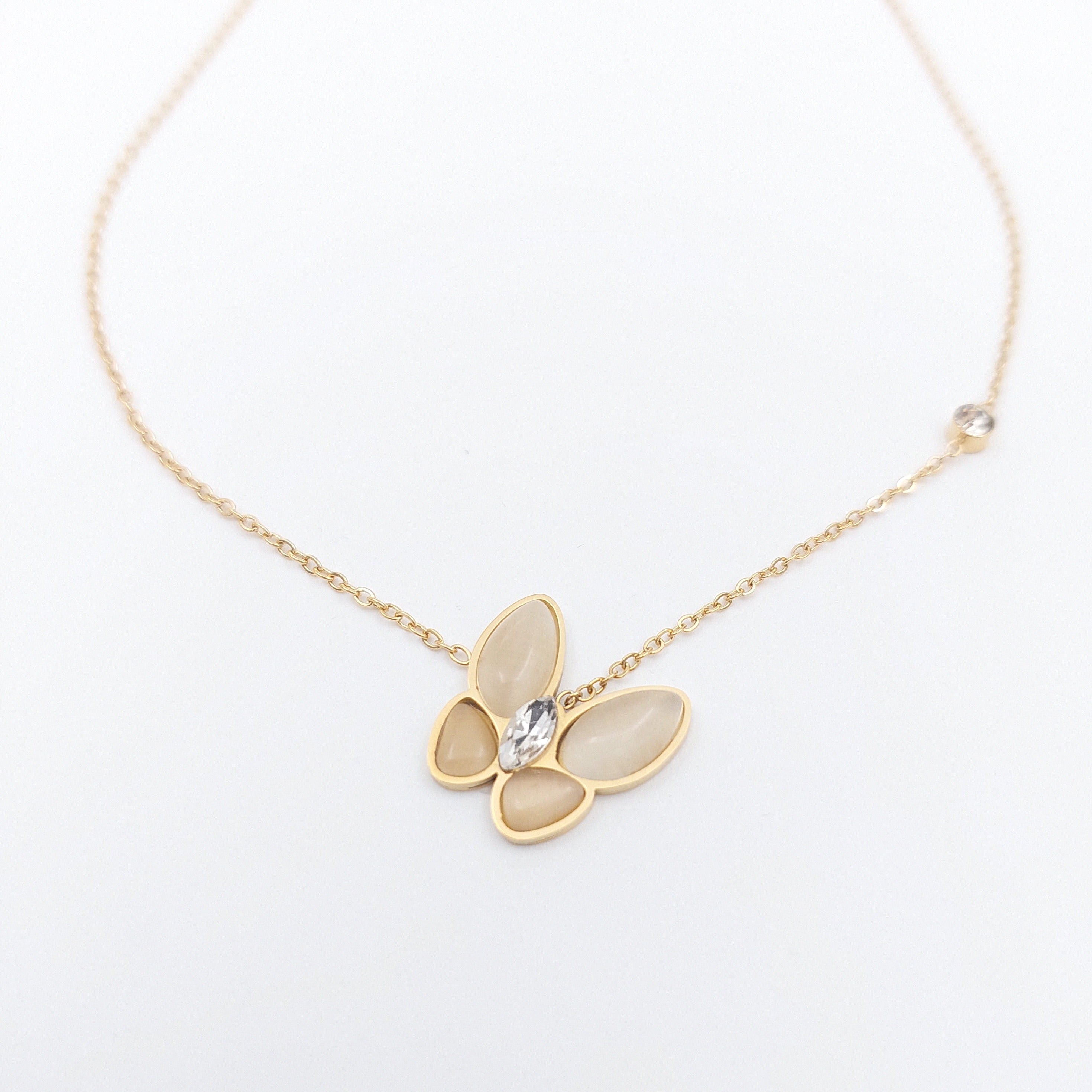 FIORA | Golden Flutter | Necklace