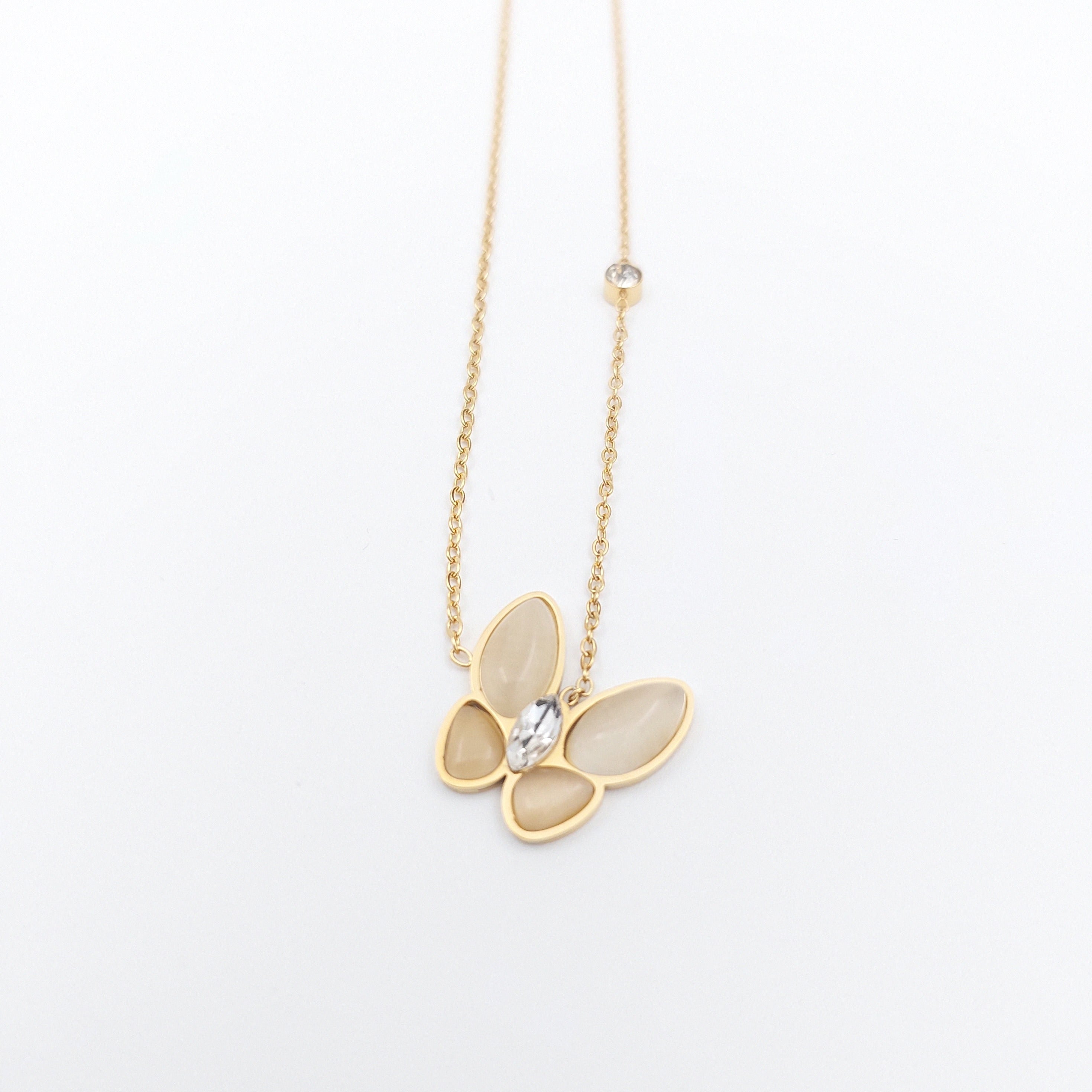 FIORA | Golden Flutter | Necklace