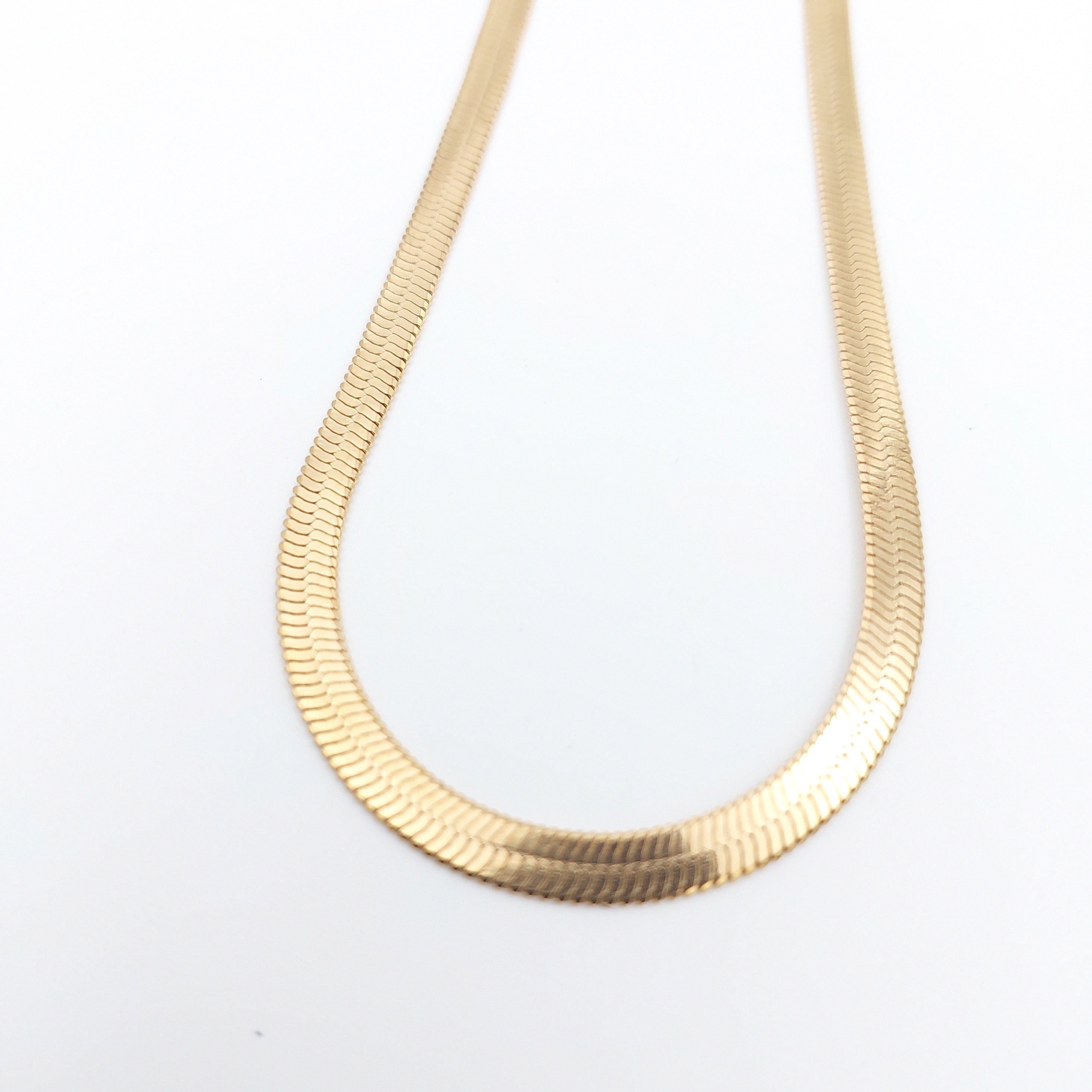 FIORA | Golden Coil ( 44cm ) | Necklace