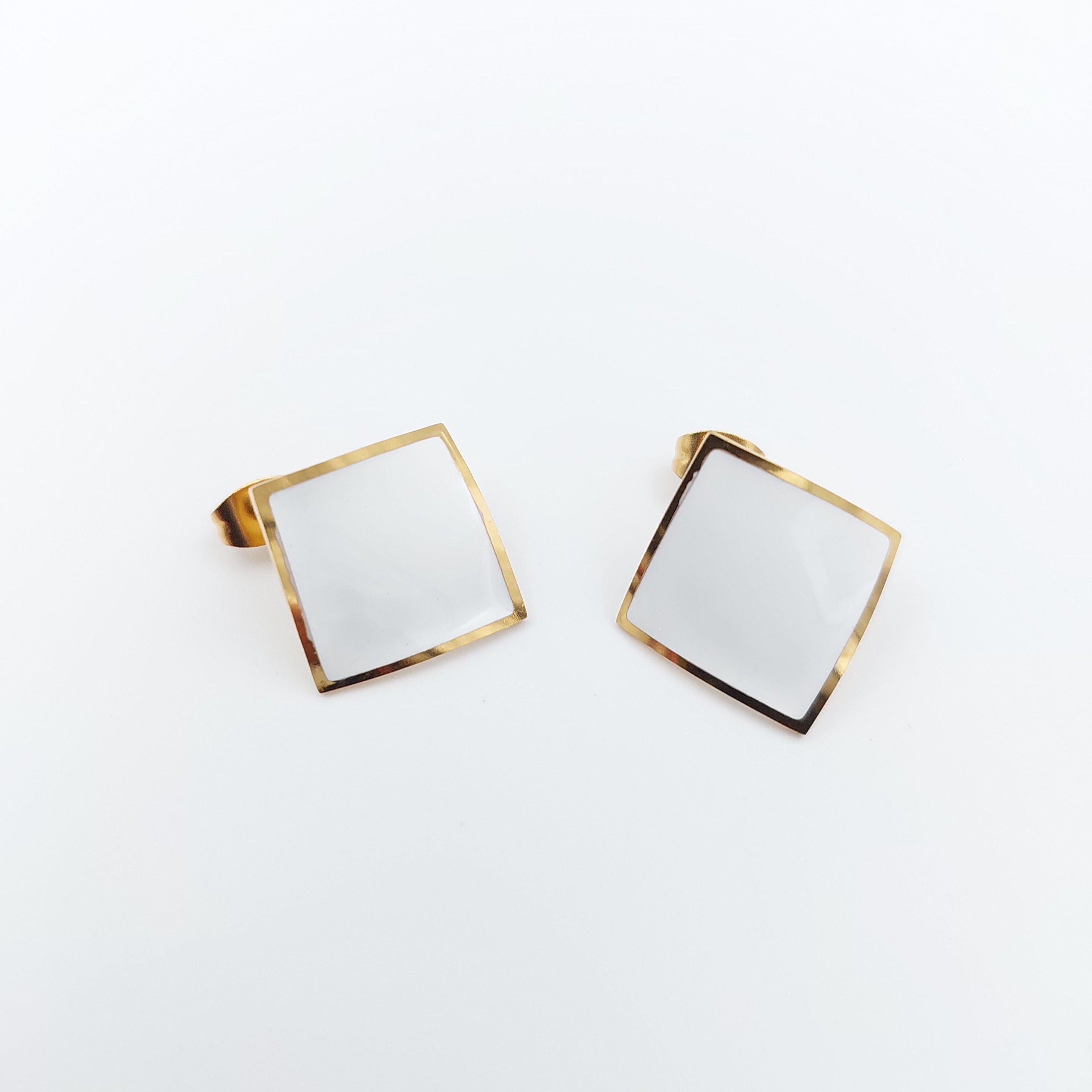 FIORA | Midnight Glamour (White) | Earrings